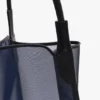 Geantă tote The Victoria mare din plasă bleumarin Geantă tote The Victoria mare din plasă bleumarin