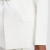 Jachetă croită cu curele, în culoarea fildeș Jachetă croită cu curele, în culoarea fildeș