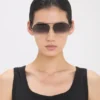 Ochelari de soare de pilot din metal fin, în nuanțe de auriu și negru Ochelari de soare de pilot din metal fin, în nuanțe de auriu și negru
