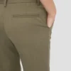 Pantaloni croiți cu croi drept, în nuanță de salvie melanj Pantaloni croiți cu croi drept, în nuanță de salvie melanj