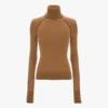 Pulover cu guler înalt, de culoare camel închis Pulover cu guler înalt, de culoare camel închis