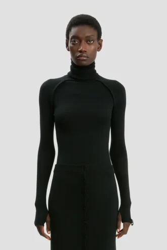 Pulover cu guler înalt în negru