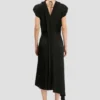 Rochie cu umeri răsuciți în negru Rochie cu umeri răsuciți în negru
