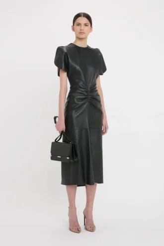 Rochie midi Bela din piele, în culoarea neagră