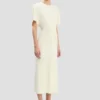 Rochie midi Bela în culoarea ivoriu strălucitor Rochie midi Bela în culoarea ivoriu strălucitor