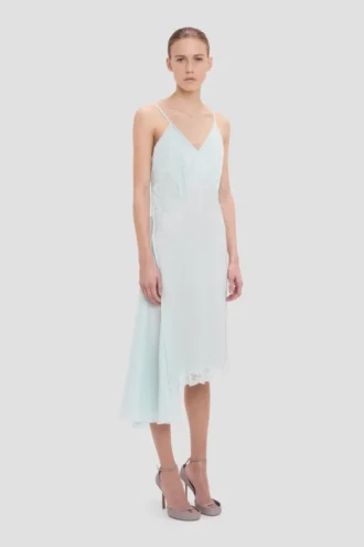 Rochie midi cu bretele din crep, în nuanța aquamarine Rochie midi cu bretele din crep, în nuanța aquamarine