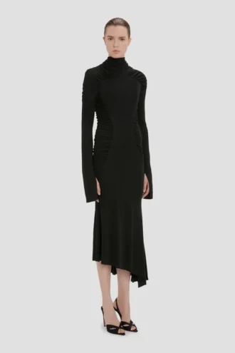 Rochie midi cu guler înalt, de culoare neagră Rochie midi cu guler înalt, de culoare neagră